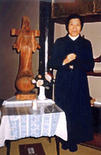 A imagem milagrosa de Nossa Senhora de Akita (Nossa Senhora de Todos os Povos) e Irmã Agnes